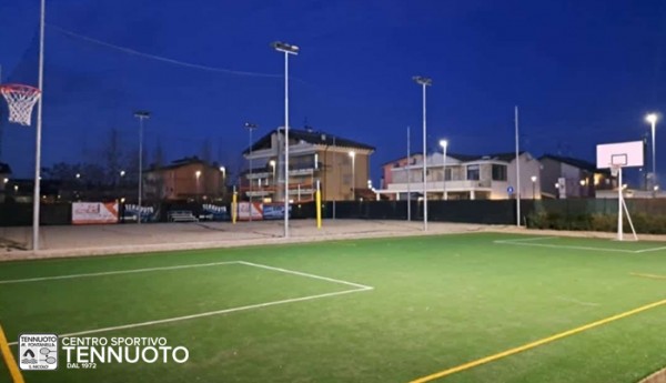 Campo da basket Tennuoto